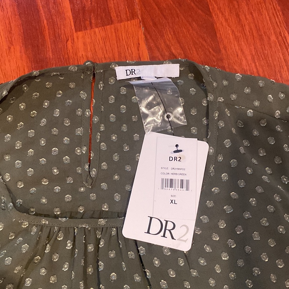 DR2 Top - Picture 2 of 3